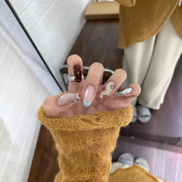 Artistic Floral Press-On Nail Art