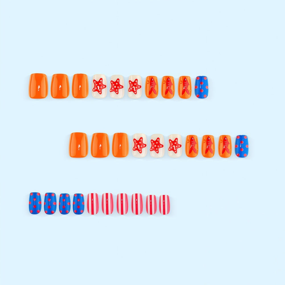 Creative artificial nails in maritime motif Kalsten