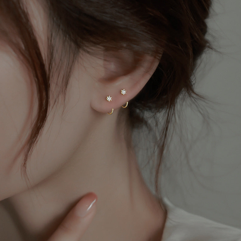 Sparkling and Elegant Stud Earrings Kalsten