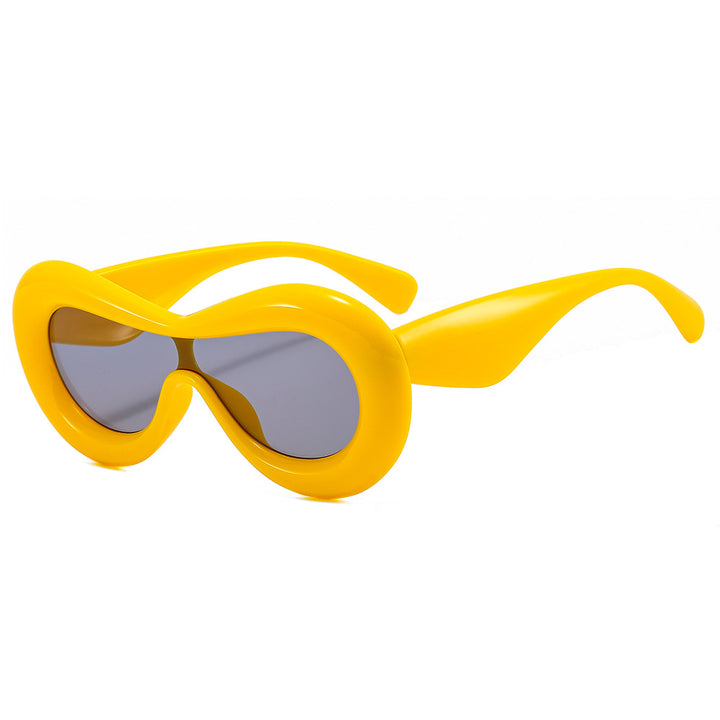 Ladies fashionable sunglasses with nostalgic flair Kalsten