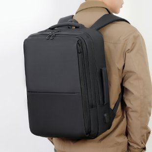 Versatile Travel Backpack Kalsten