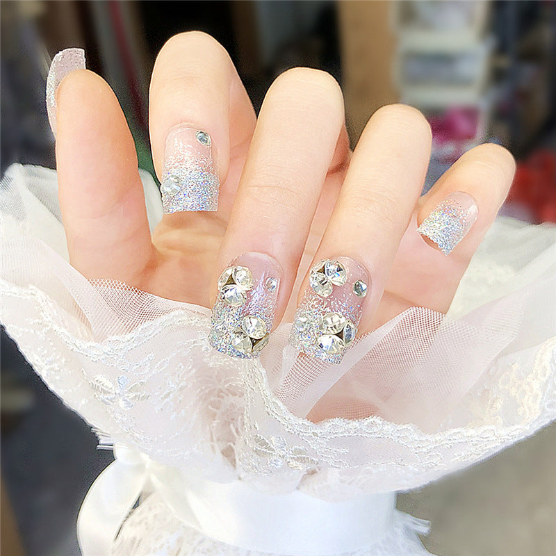 Rhinestone-Embellished Press-On Nail Art Kalsten