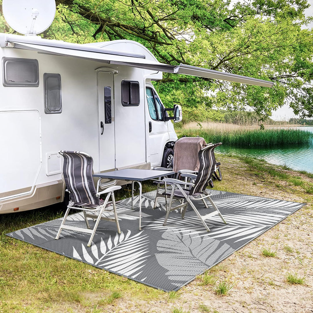 Outdoor Tropical Leaf Area Rug