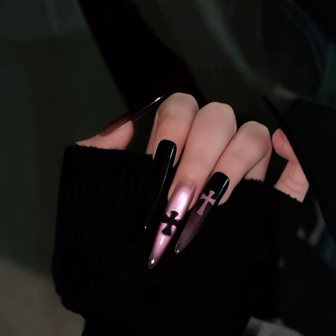 Trendy Graphic Press-On Nail Set