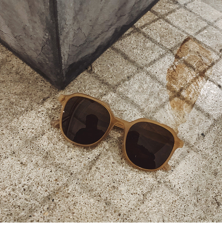Fashionable sunglasses with square frame Kalsten