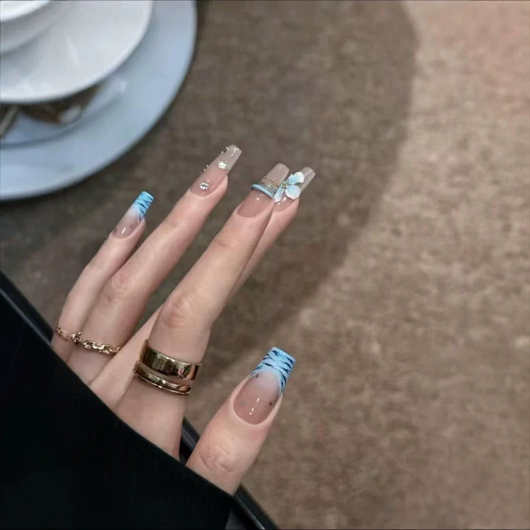 Artistic Floral Press-On Nail Extensions