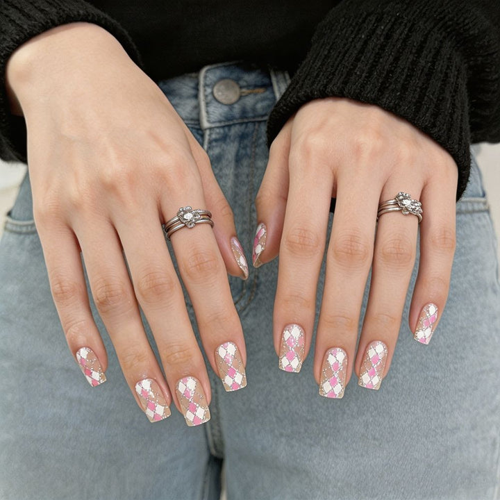 Stylish Graphic Press-On Nails