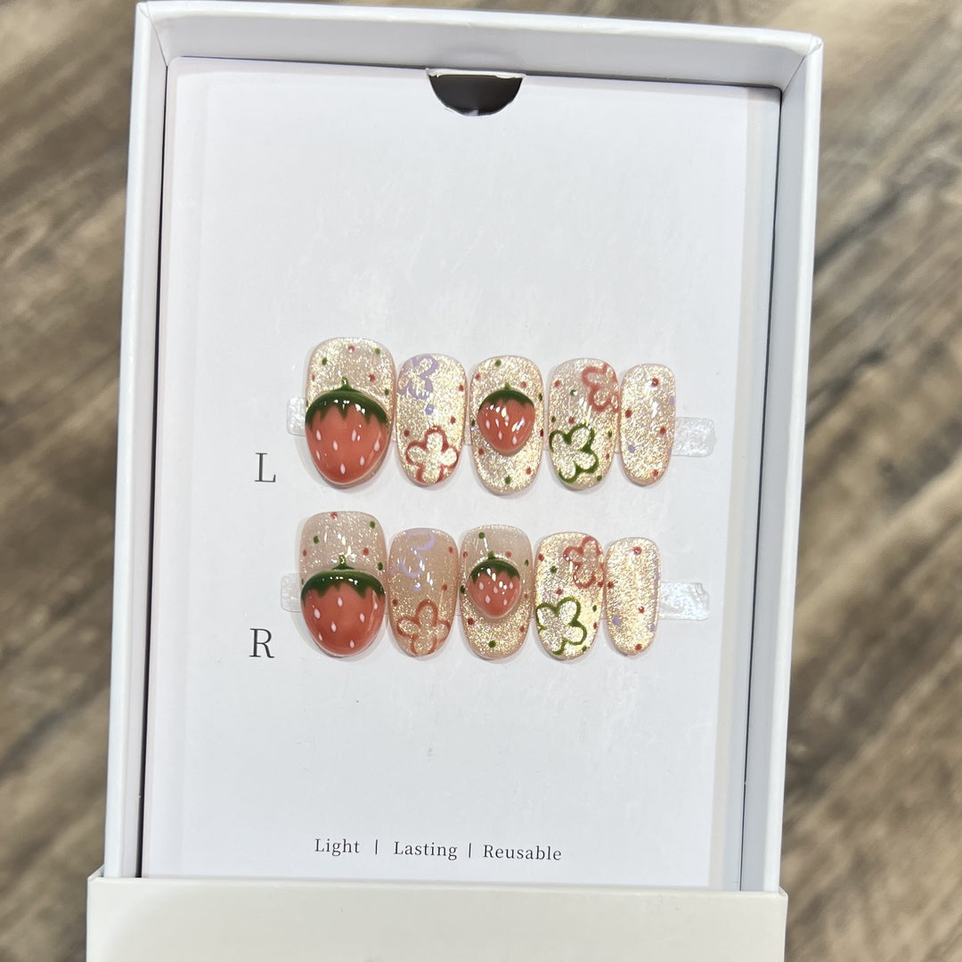 Artistic Strawberry-Themed Press-On Nail Set Kalsten