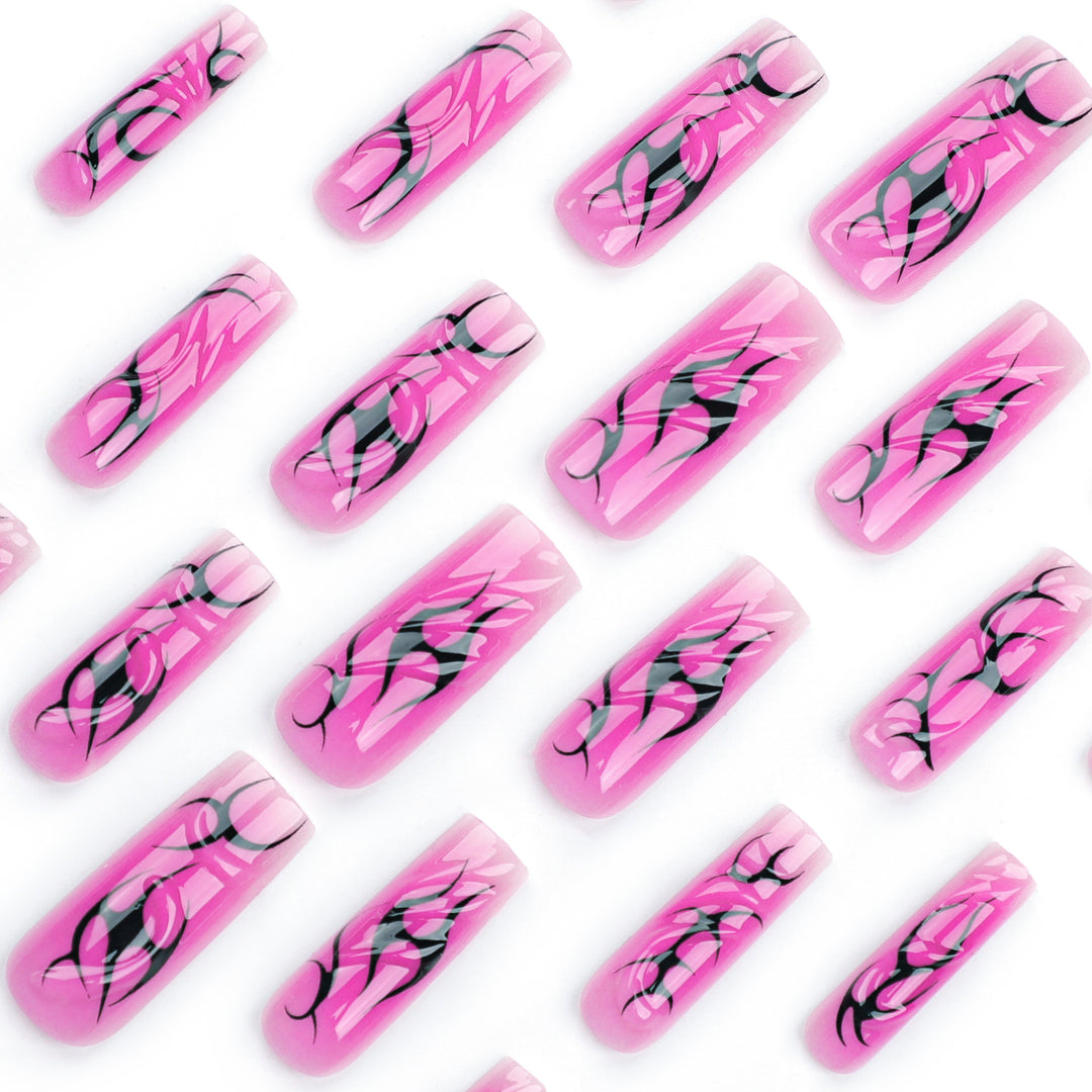 Artificial nail art with modern tribal design Kalsten
