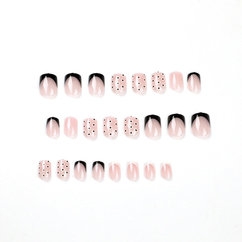 Artful Nail Art with Flower Design Kalsten