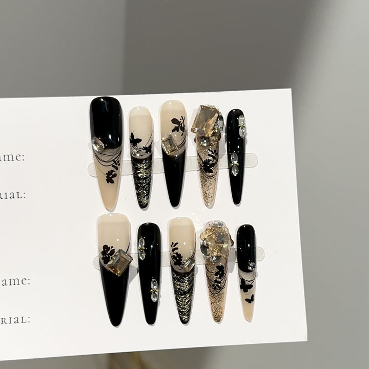Artistic Statement Press-On Nail Set