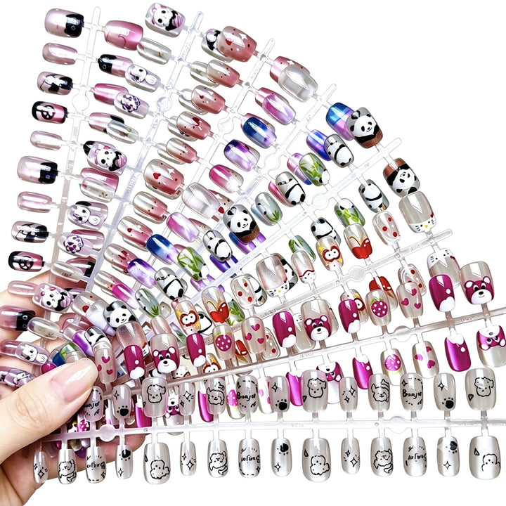 Playful Animal-Themed Press-On Nail Set