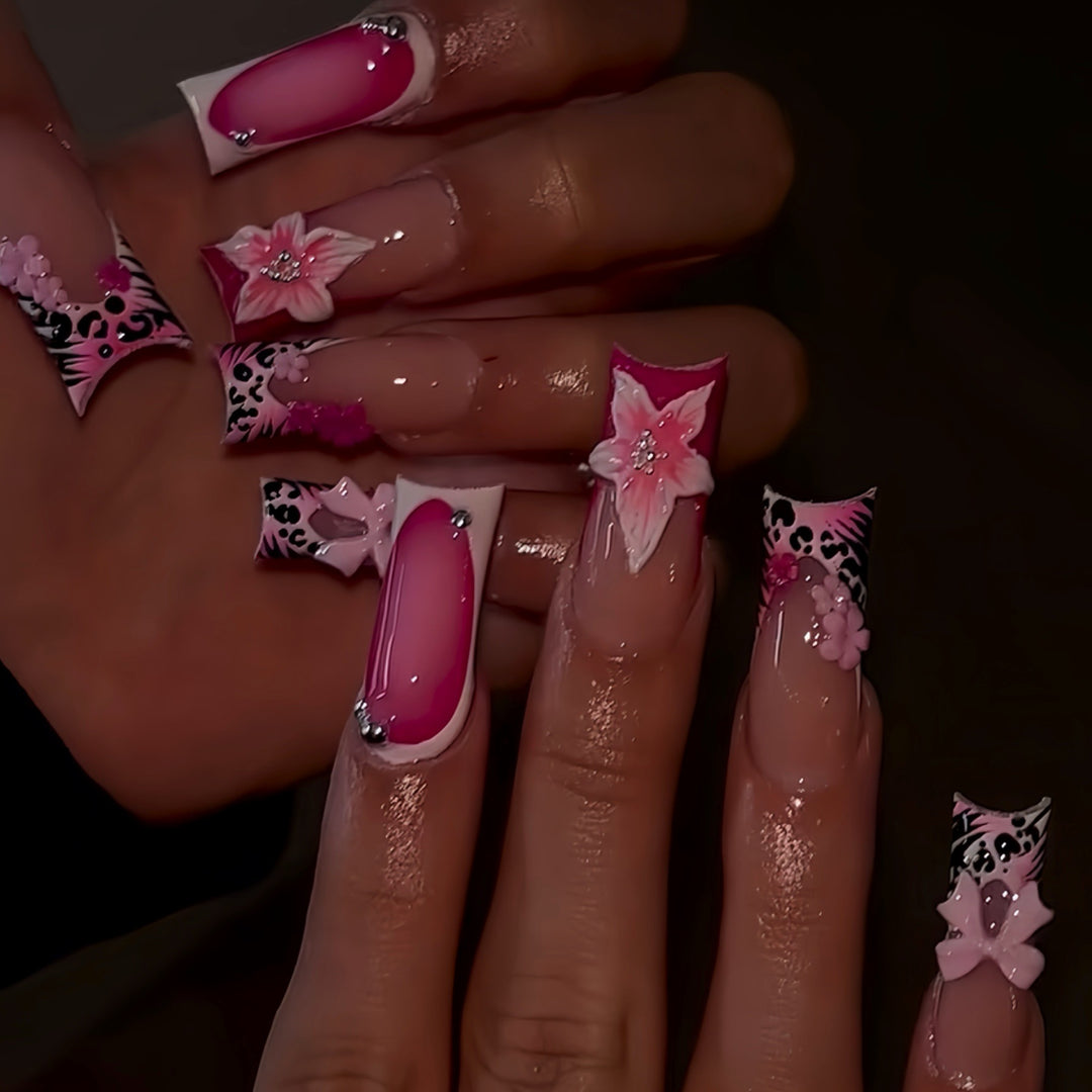 Artistic Floral Press-On Nail Art Set Kalsten
