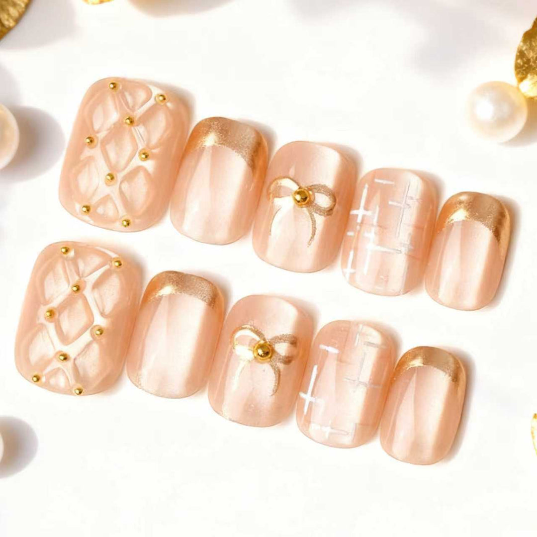 Decorative Gold-Accent Press-On Nail Art Set Kalsten