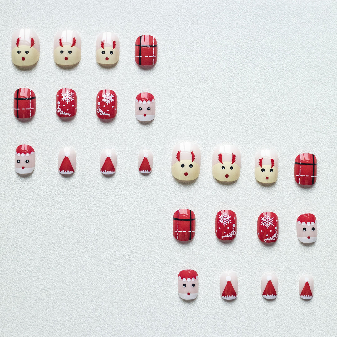 Festive Holiday-Themed Nail Art Kit