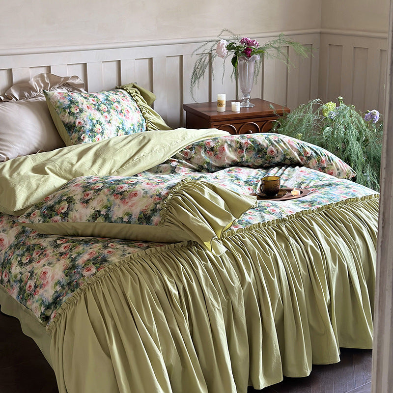 Luxurious cotton bedding set with ruffles, frills and watercolor rose print