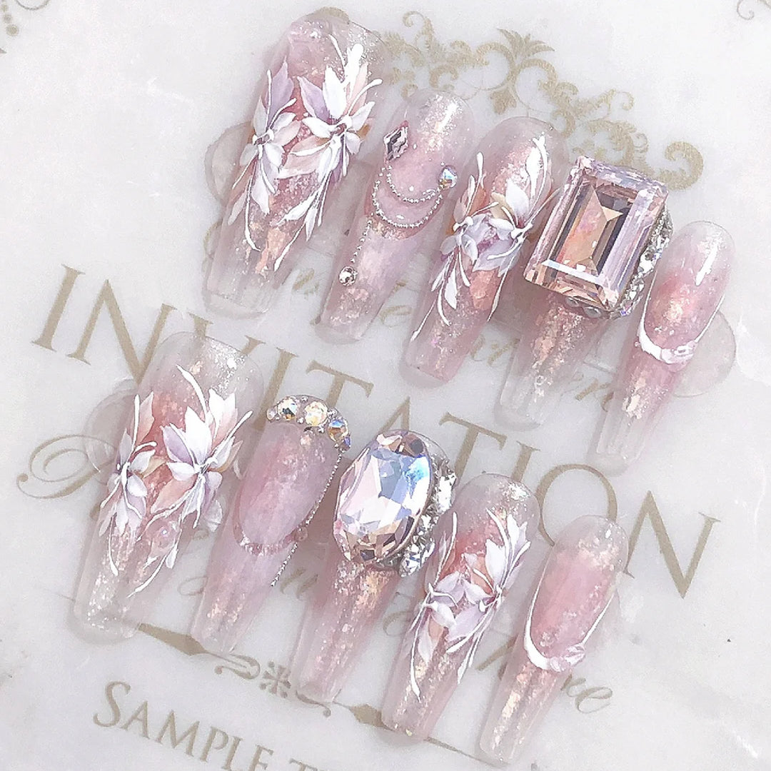 Elegant Long Press-On Nails Set with Artistic Tips Kalsten