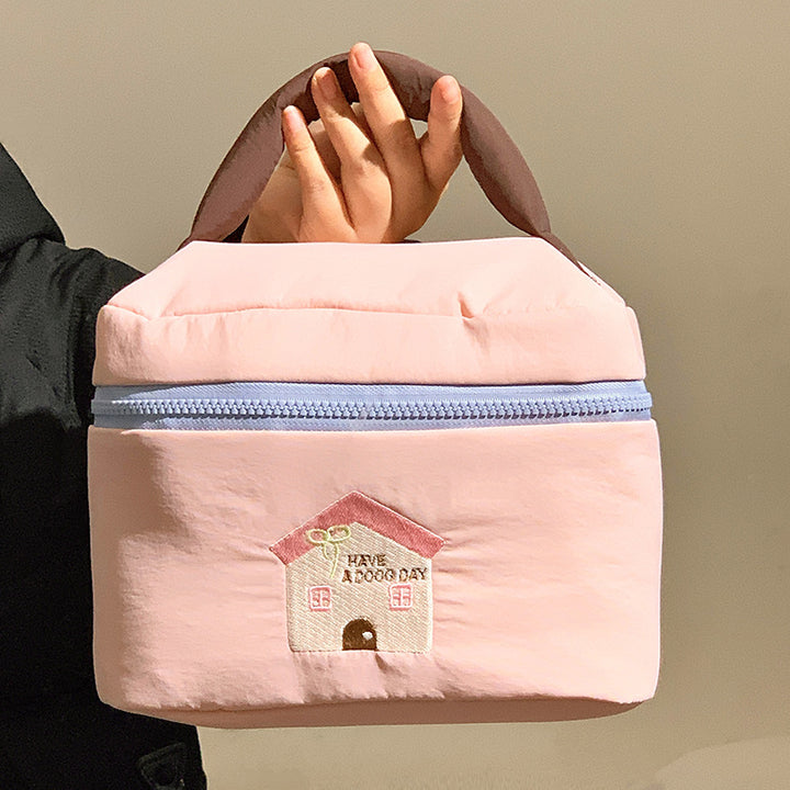 Practical Lunchbox with Playful House Design Kalsten