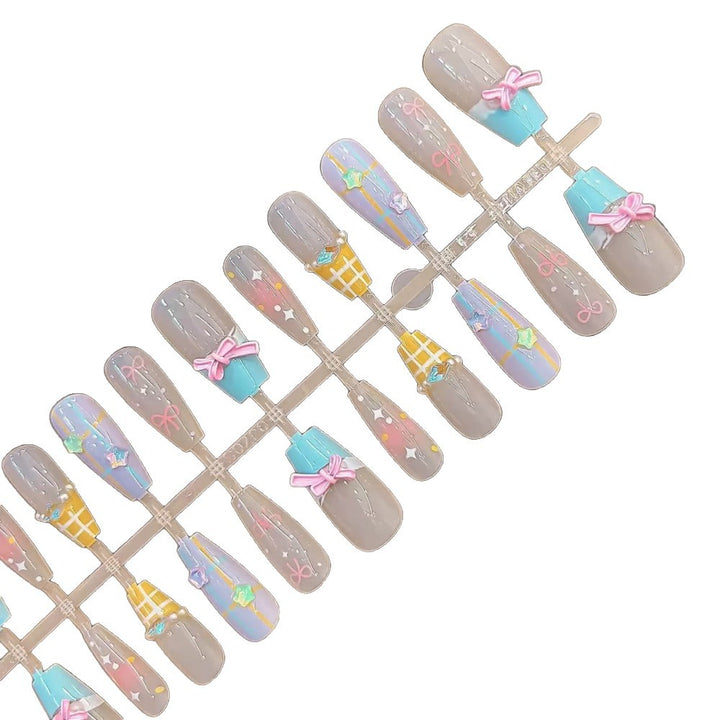 Artistic Nail Art Extensions