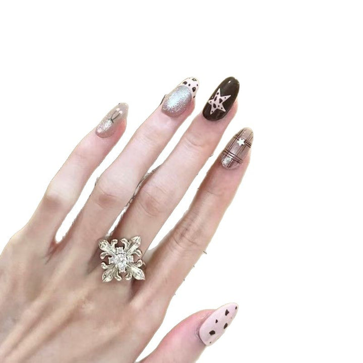 Decorative Nail Art Kalsten