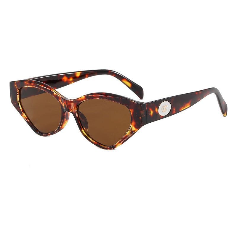 Ladies fashionable sunglasses in elegant design Kalsten