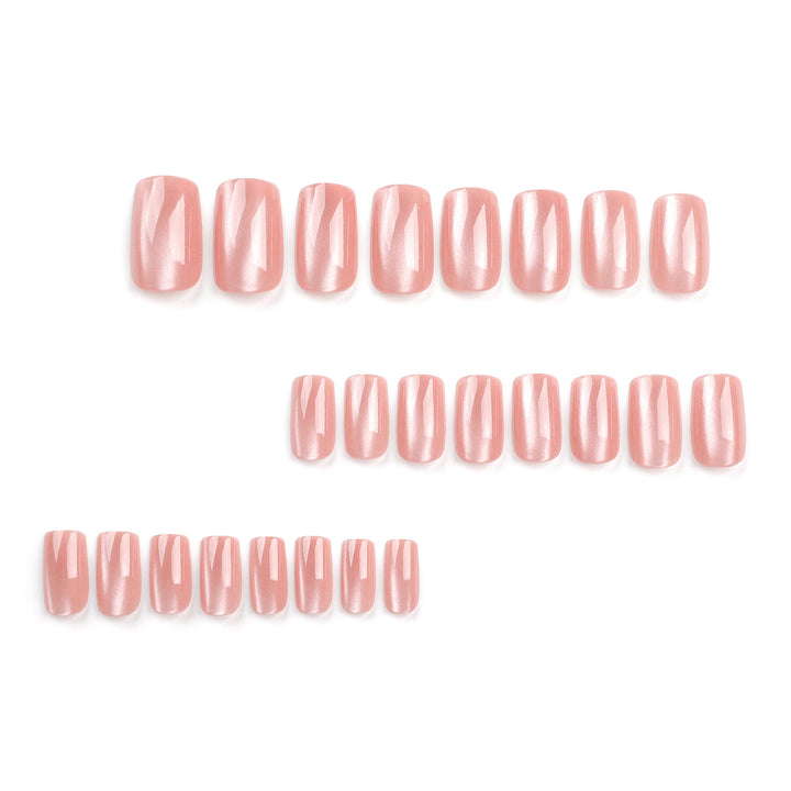 Elegant and sophisticated nail art Kalsten