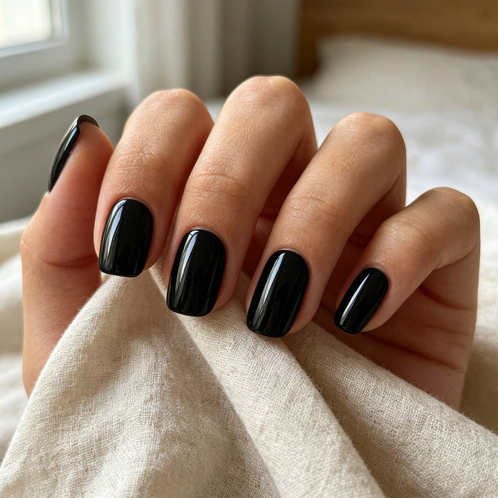 Glossy Press-On Nail Set Kalsten