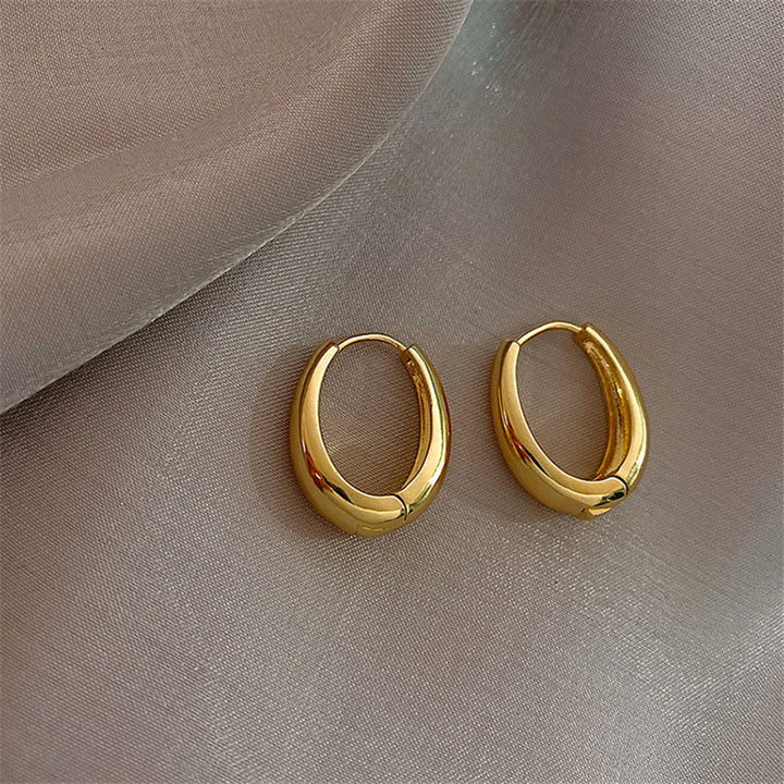 Modern Hoop Earrings with Geometric Design Kalsten