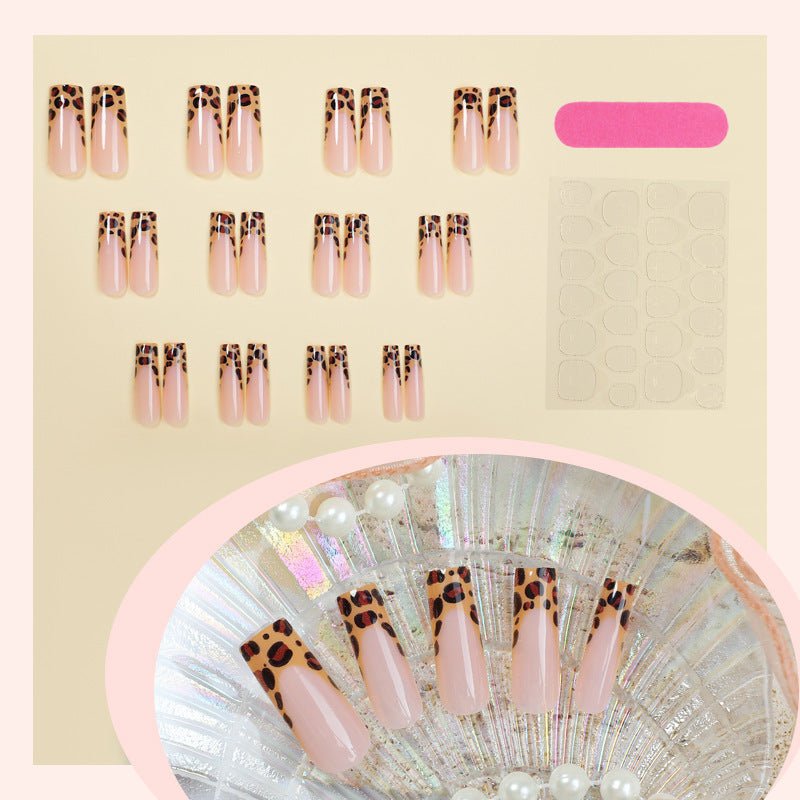 Artificial nail set with luxurious leopard pattern Kalsten