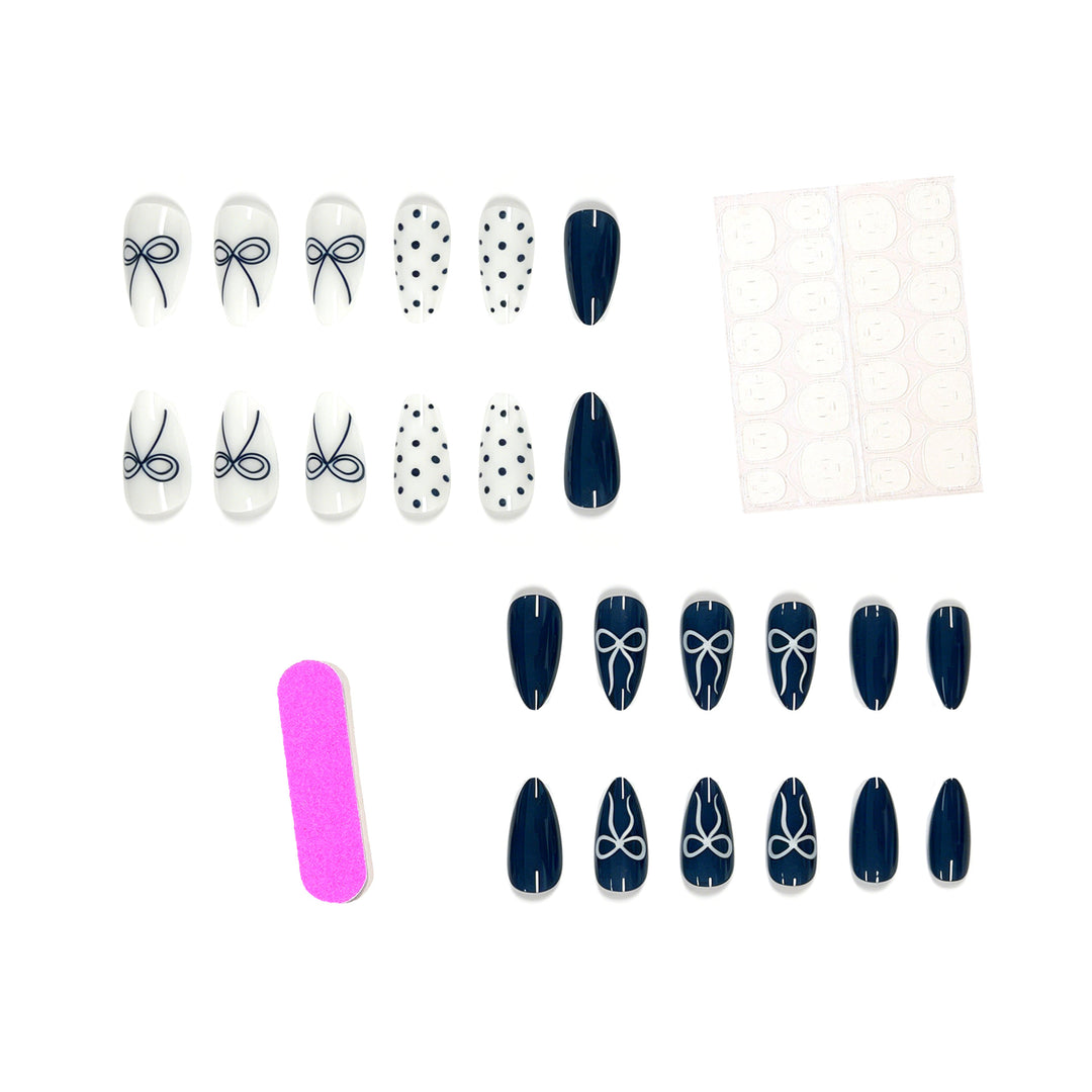 Nautical-Inspired Gel Nail Art Kalsten
