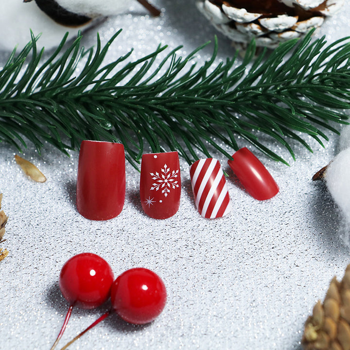 Festive Winter-Themed Press-On Nail Art Set Kalsten