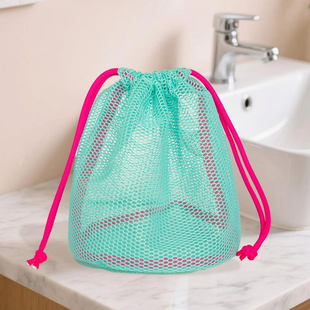 Breathable Mesh Sports Bag Kalsten