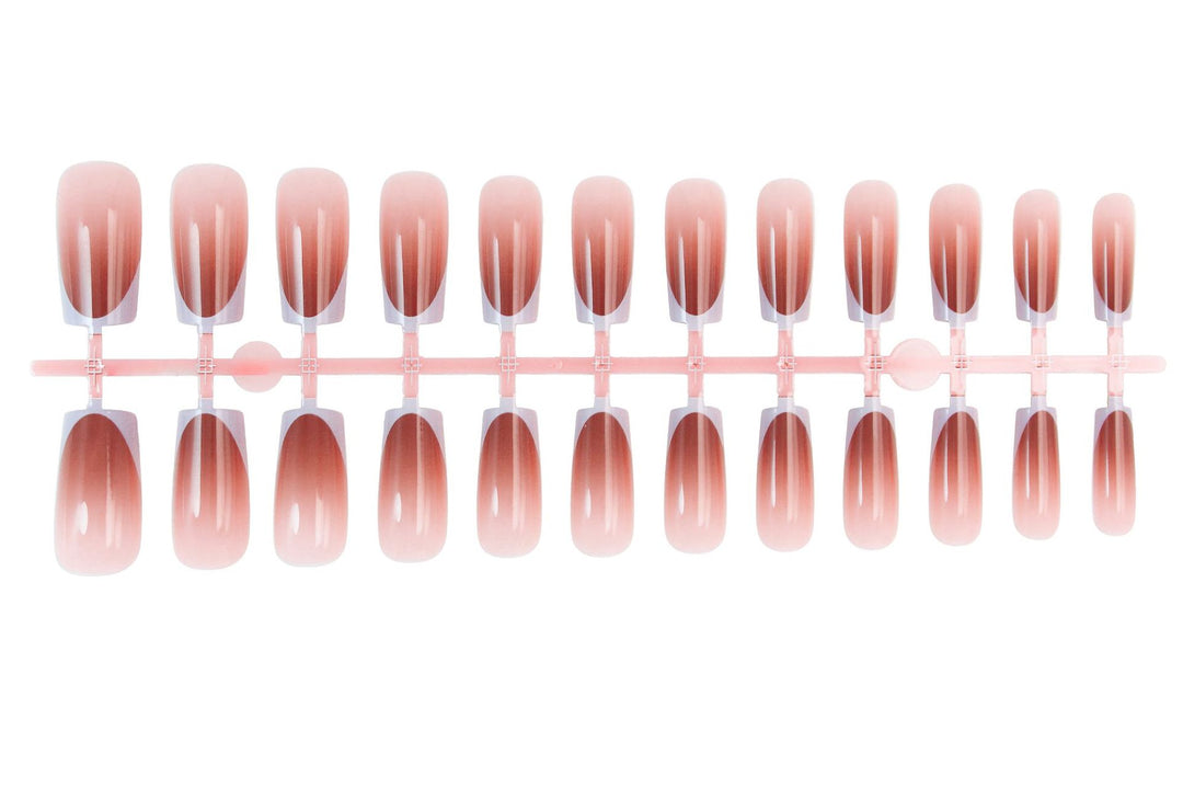 Nail set with elegant French tip and modern ombre effect Kalsten