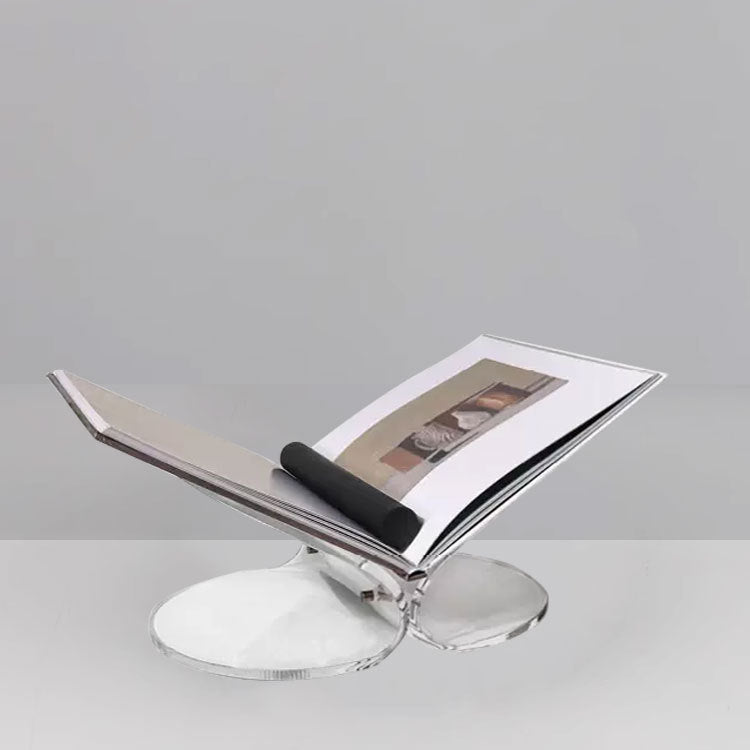 Elegant Butterfly-Shaped Decorative Display Stand
