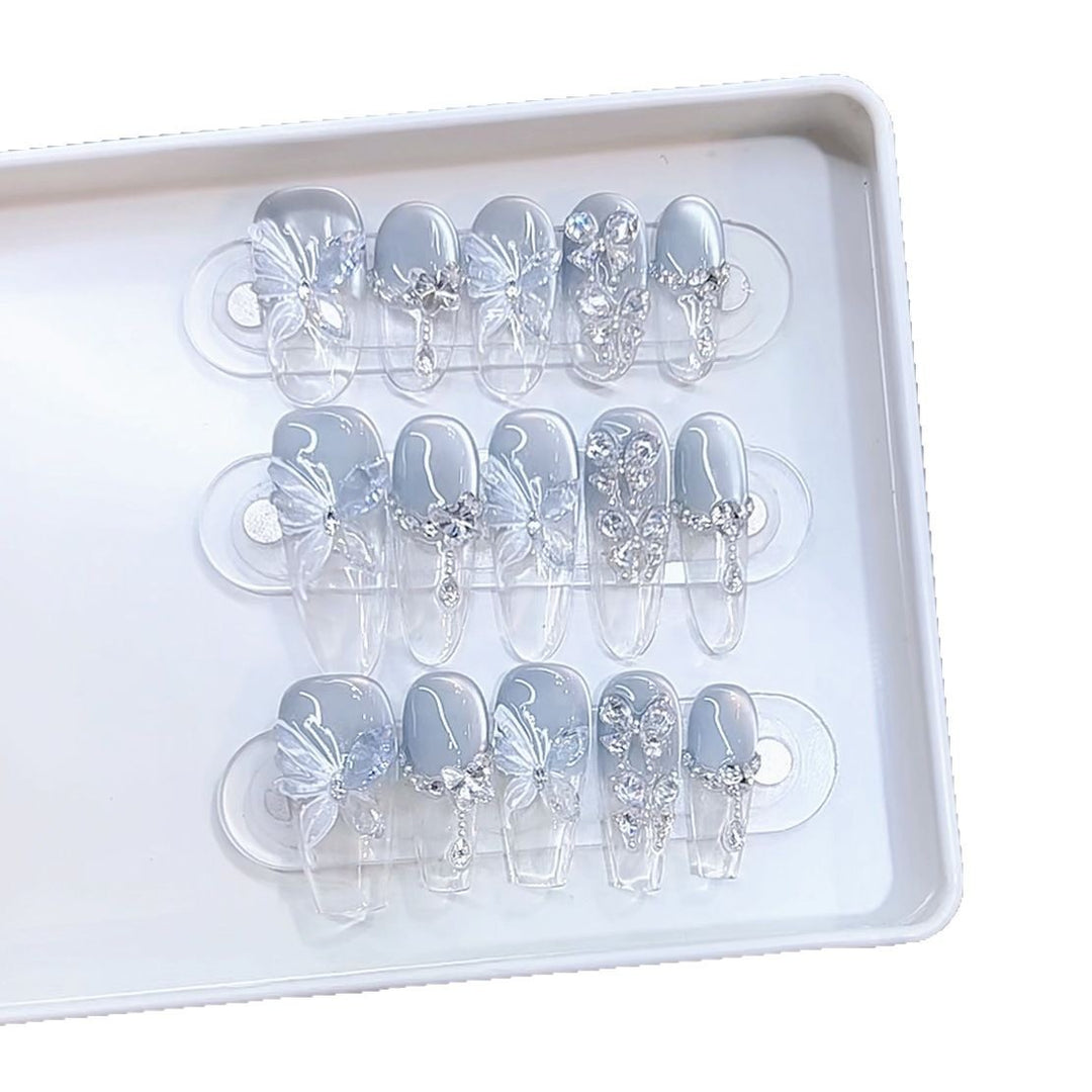 Elegant Decorative Press-On Nails Kalsten