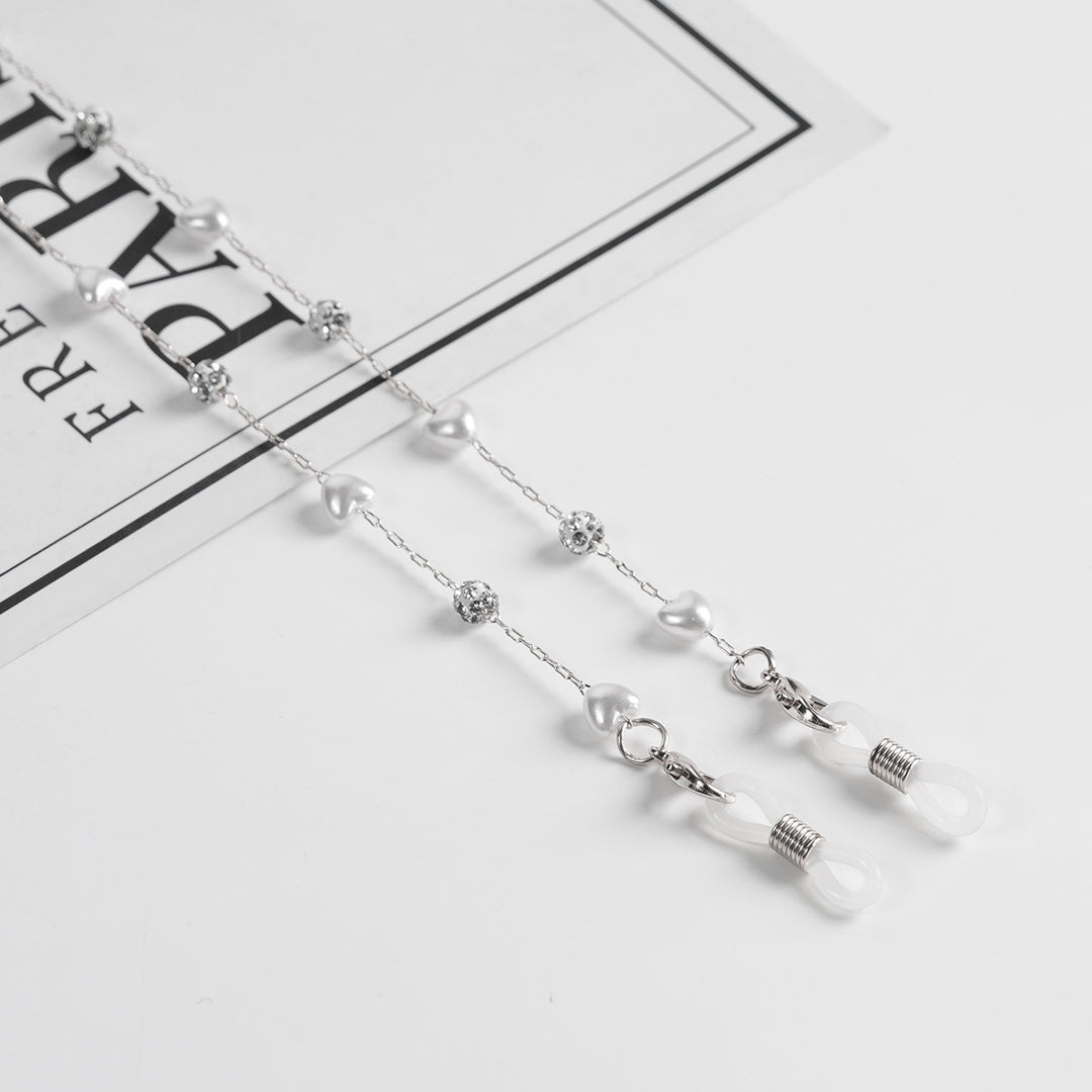 Elegantly Beaded Eyewear Chain kalsten
