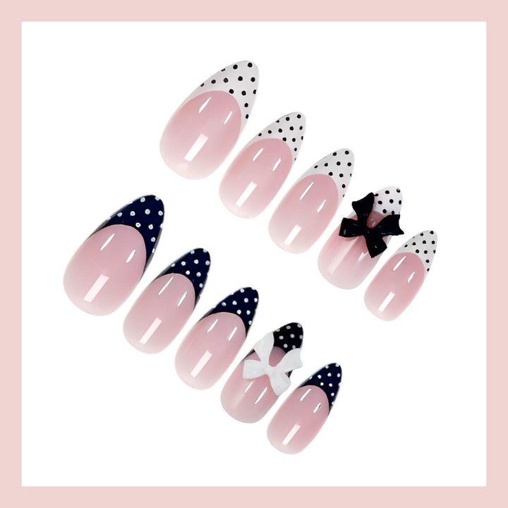 Artificial nail set with playful grinding design Kalsten