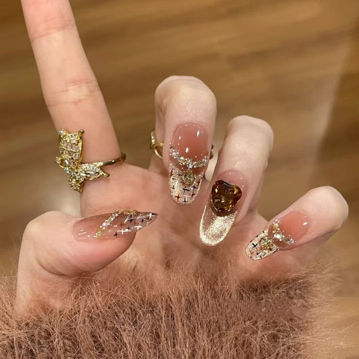 Artistic Nail Art