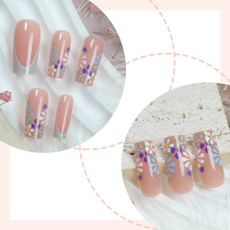 Creative nail art set with floral and shiny accents Kalsten