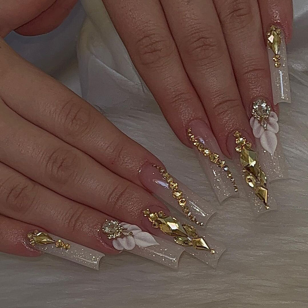 Premium Decorative Press-On Nail Set with Floral and Gem Accents Kalsten
