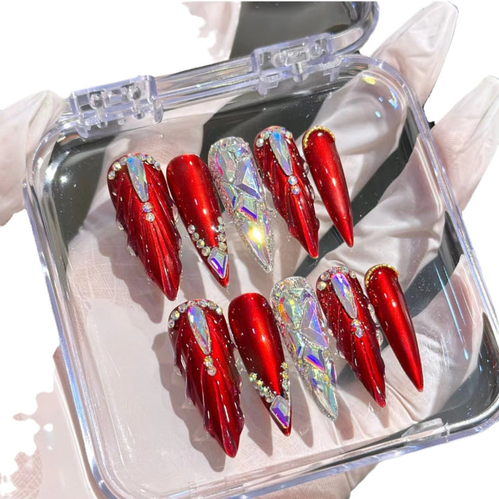 Premium Decorative Pointed Press-On Nail Set
