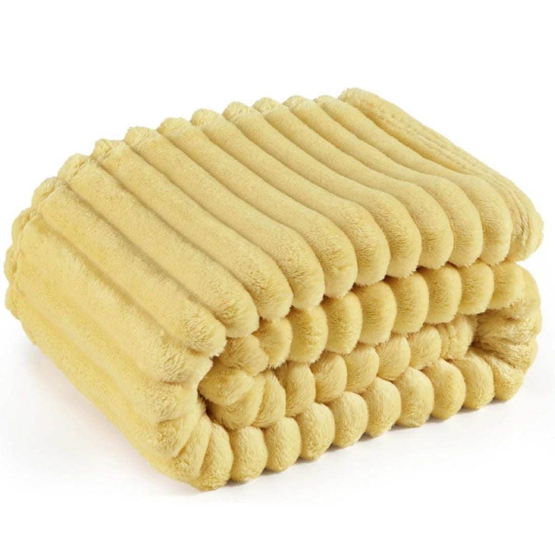 Cozy Plush Throw Blanket Kalsten