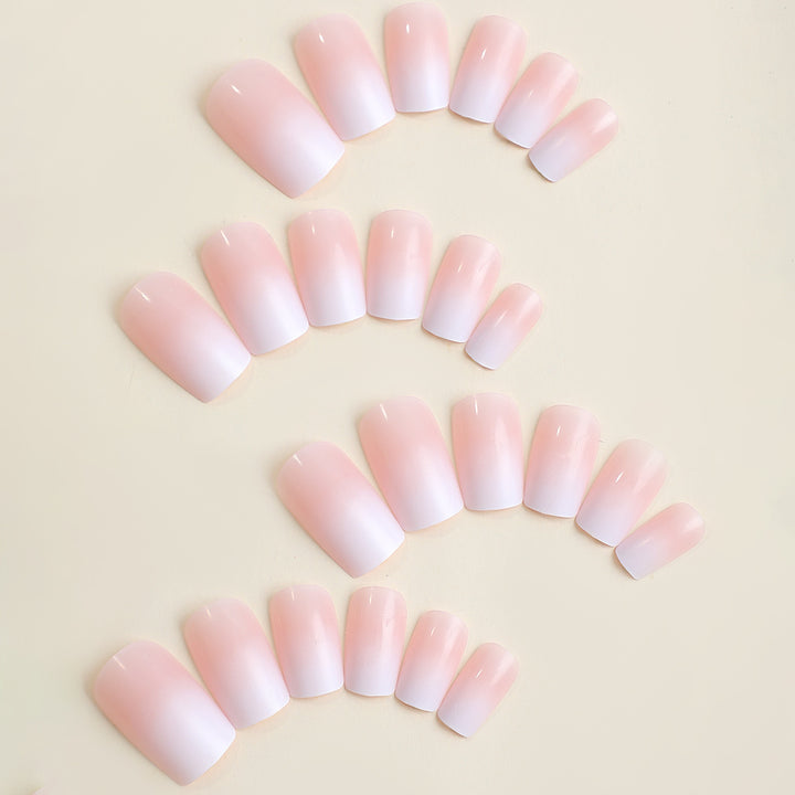 Acrylic nail set with glamorous transition effects Kalsten