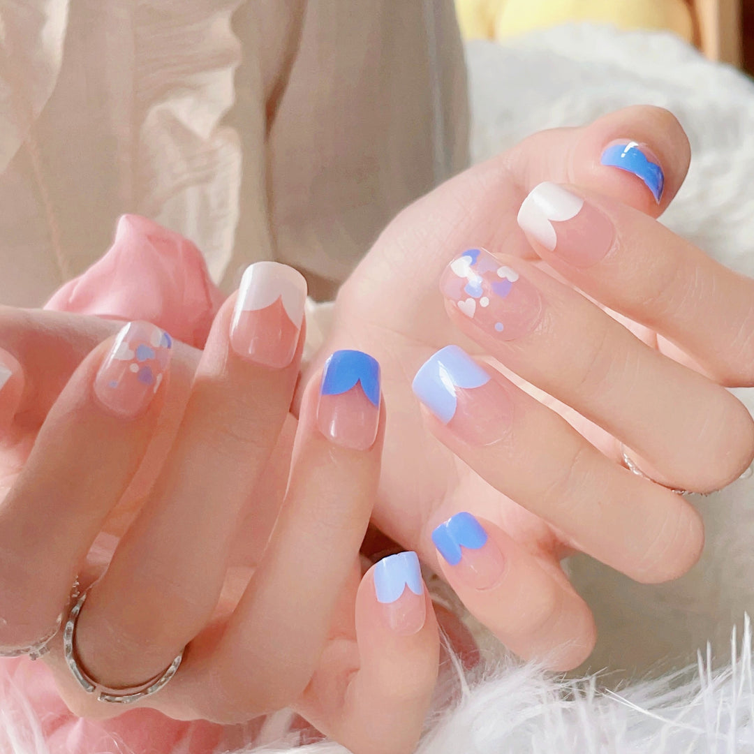 Artistic Press-On Nail Set with Floral Patterns
