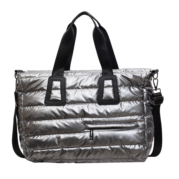Leisure bag with padded interior and removable shoulder strap Kalsten