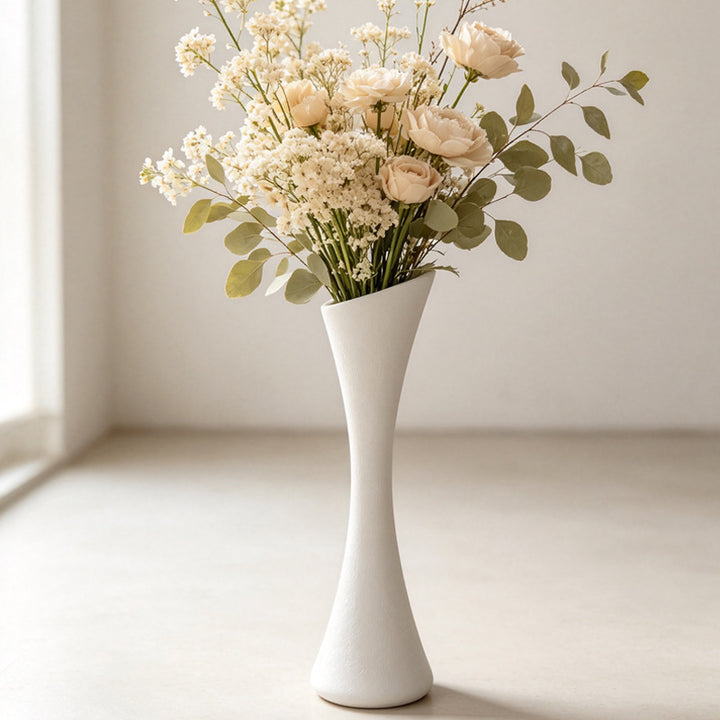 Elegant Curvy Decorative Floor Vase Kalsten