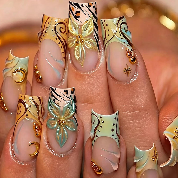 Elegant Artificial Nail Tips with Gold Accents Kalsten