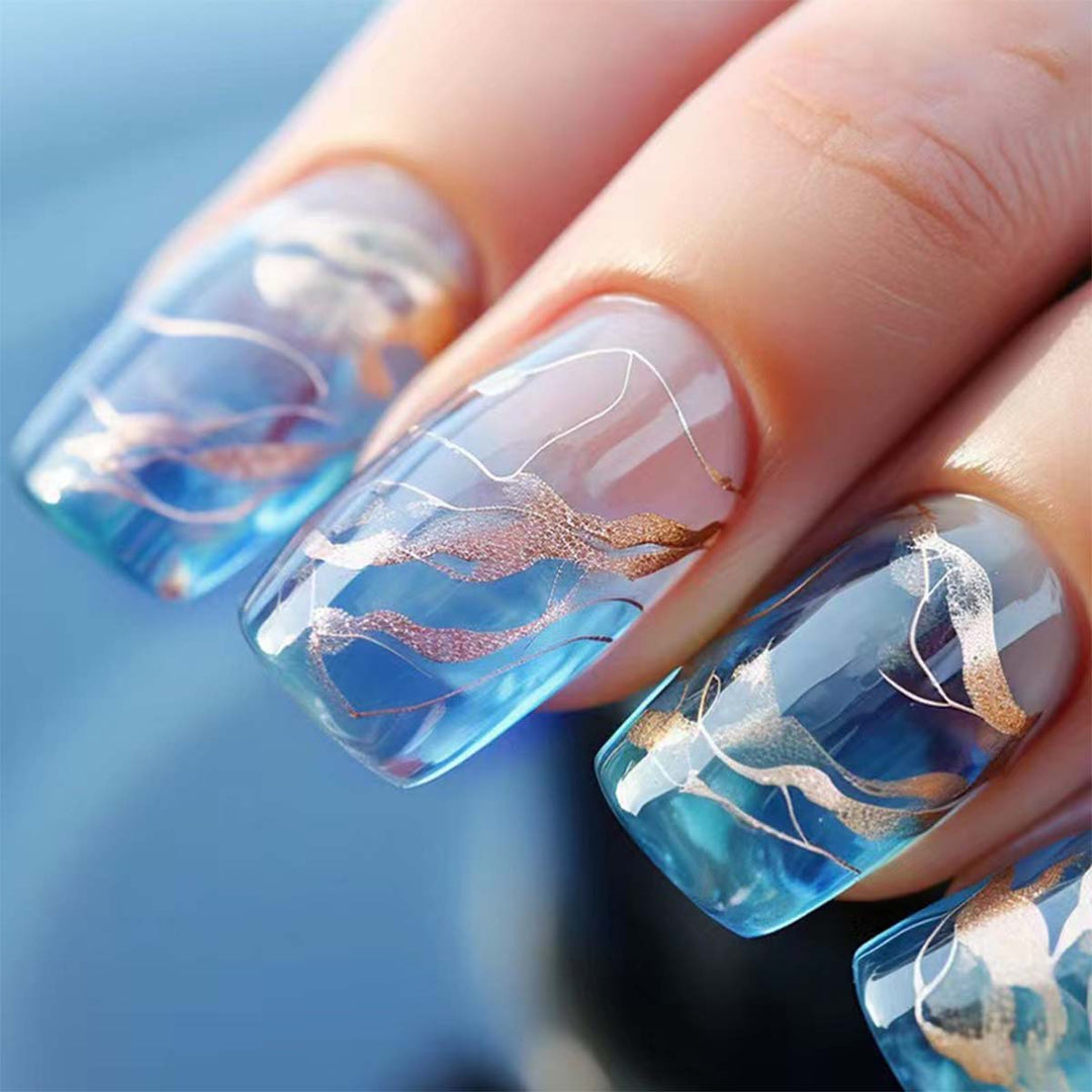 Creative nail decoration with gold accents Kalsten