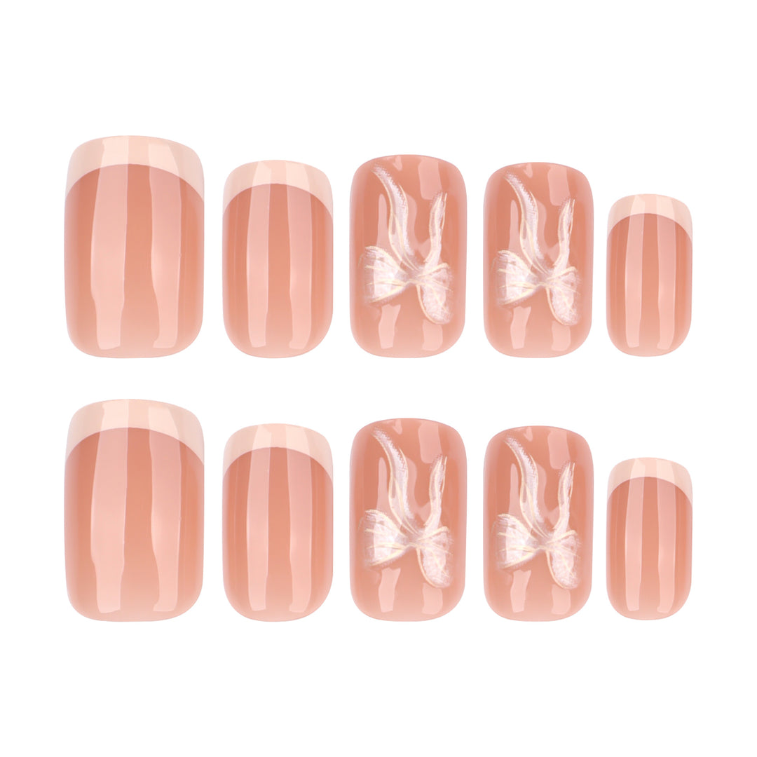 Artificial nail art with delicate floral design Kalsten