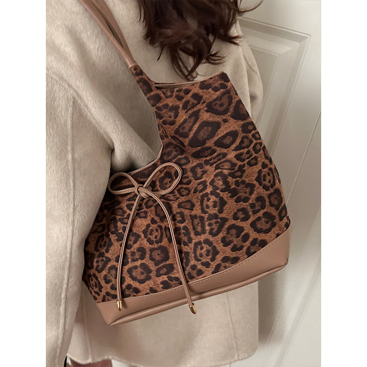 Animal Print Fashion Tote Bag